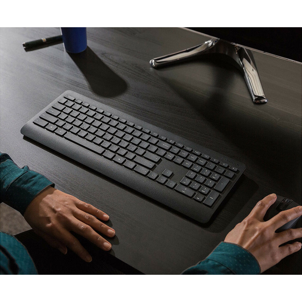 Kit teclado y mouse Microsoft 900 inalámbrico USB AES Negro